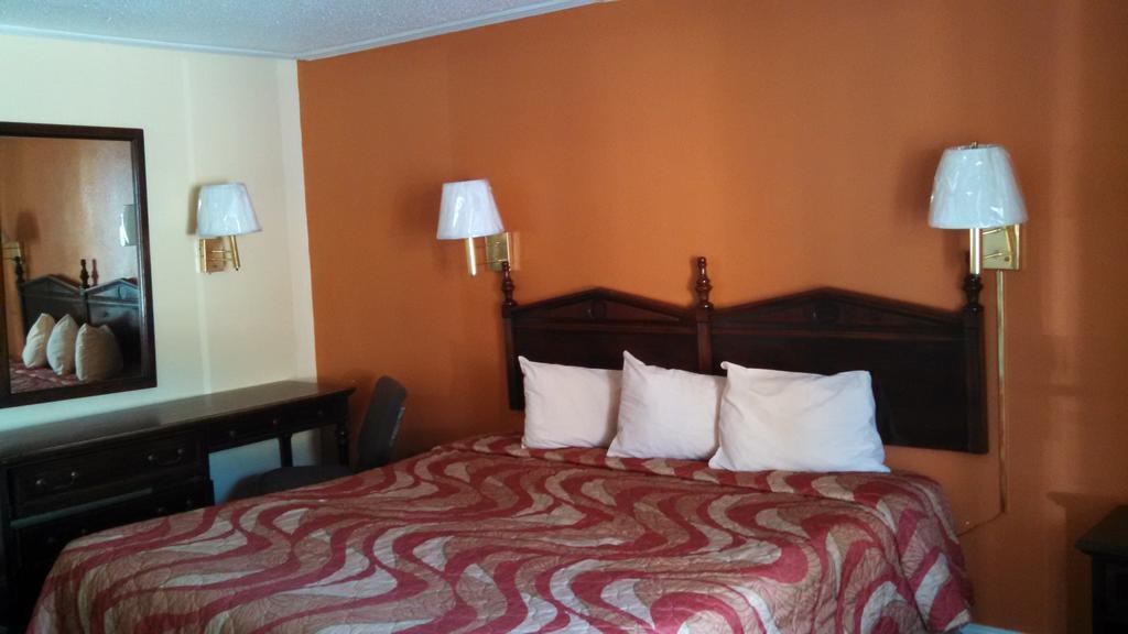 Mount Vernon Inn Sumter Exterior foto